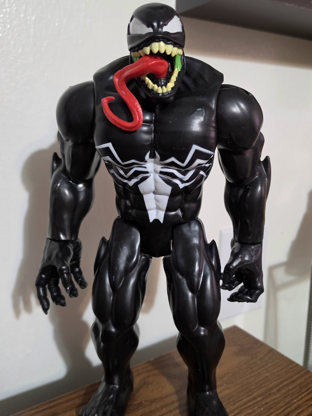 Maximum Venom Titan Hero Series Hasbro 2019 12" from Spider-Man Action Figure